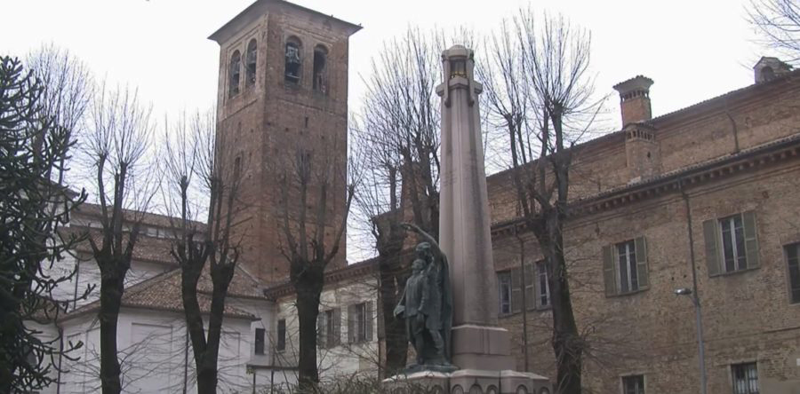 Mortara- Palazzo Lateranense costruito sui resti dell'Abbazia di S. Croce